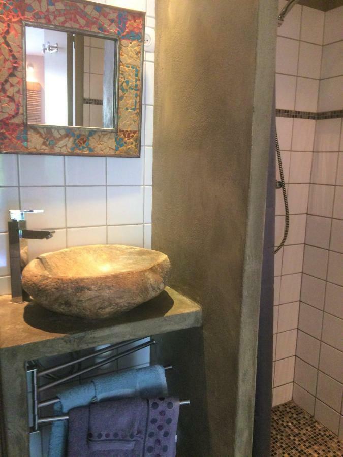 Mons  Les Deux Chemins酒店 外观 照片